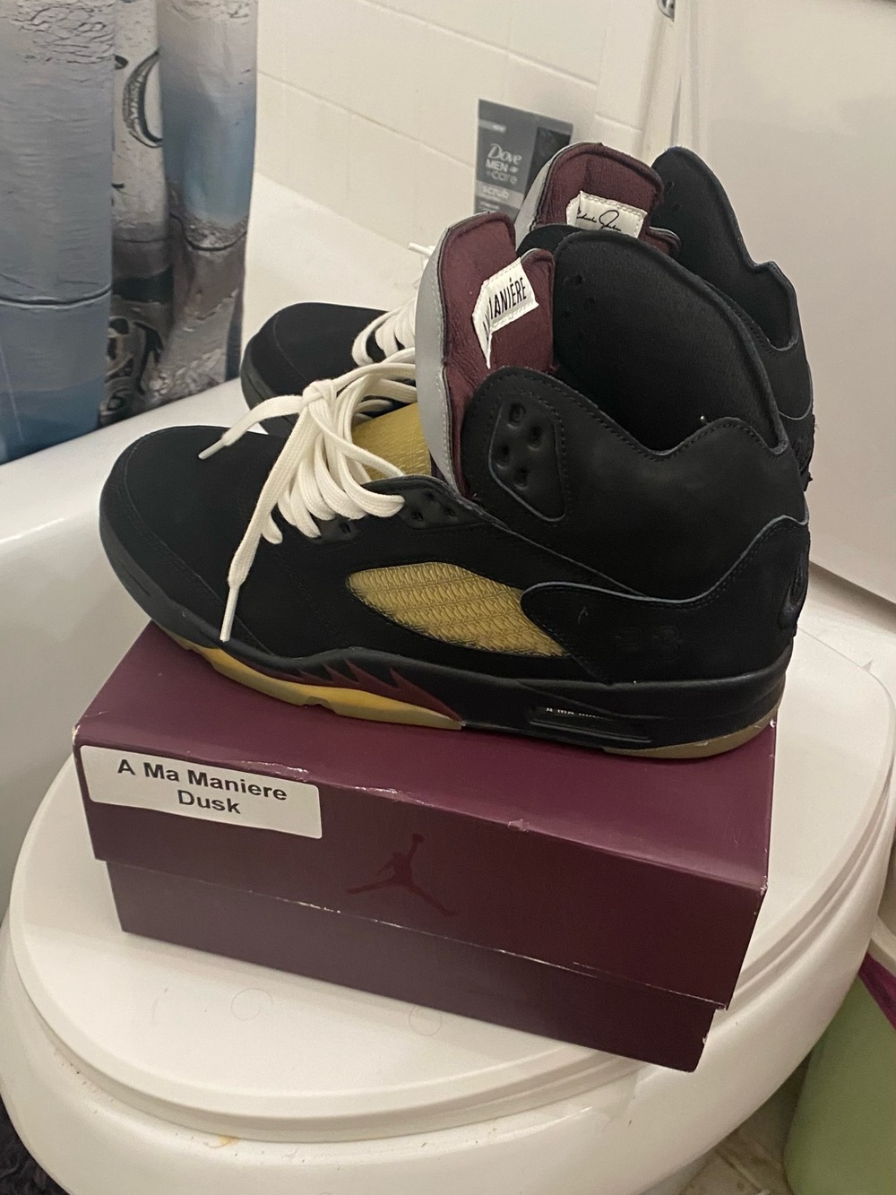 Jordan A Ma ManiereMen’s Retro Basketball Sneakers